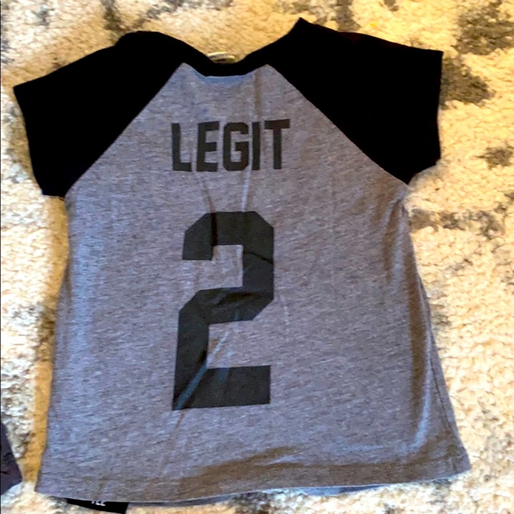 Trilogy design toddler T-shirt “2 legit”